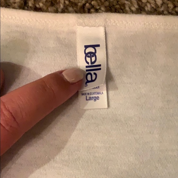 Fun Modelo Tee 🍻 - Picture 3 of 3